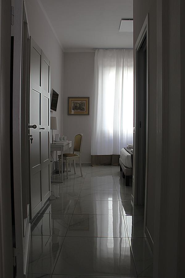 Dimora Degli Artisti - Charm Rooms Флоренция Экстерьер фото